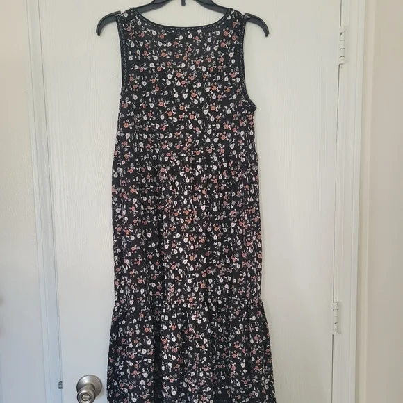 3/4 length floral dress - Picture 5 of 5